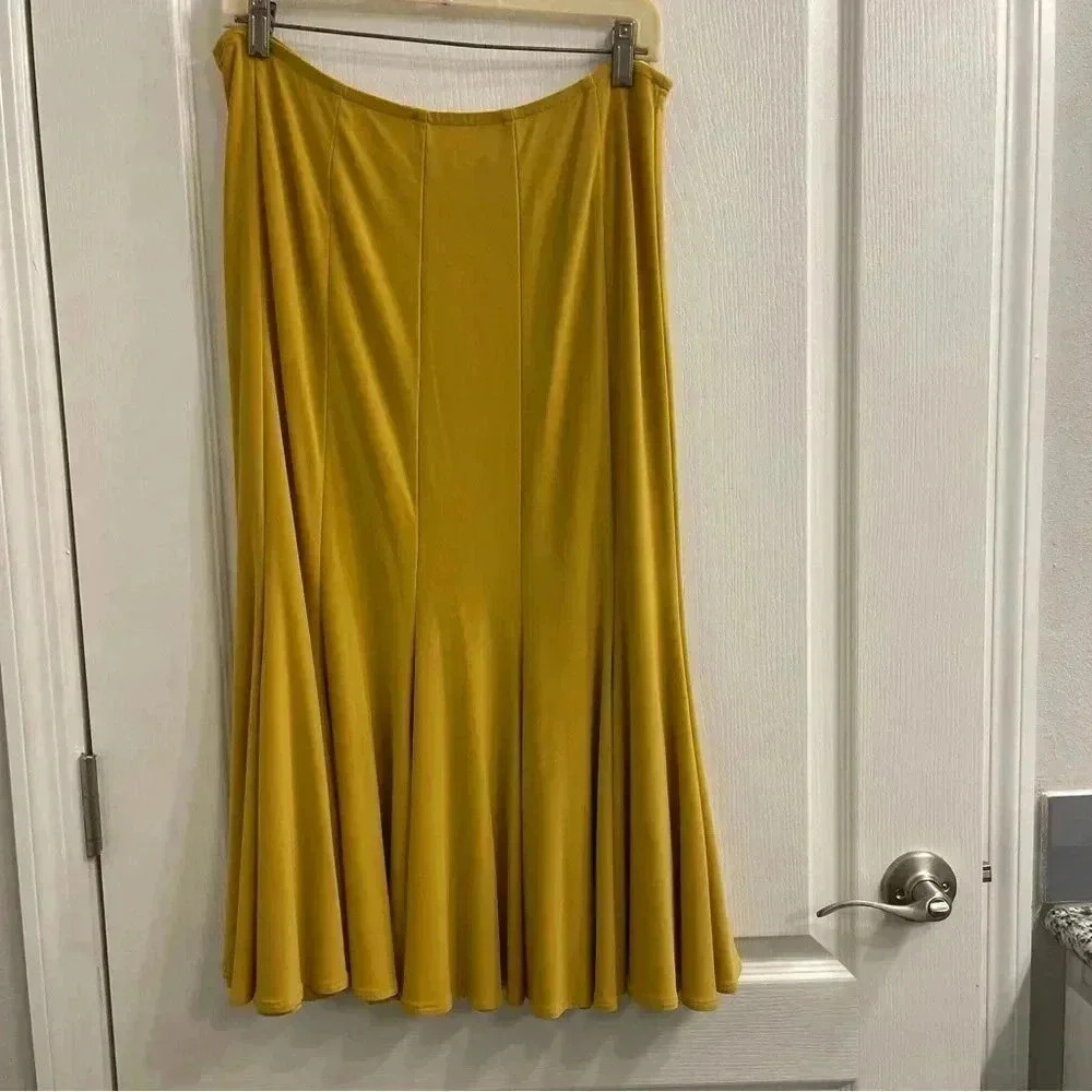 Skirt by Joseph Ribkoff